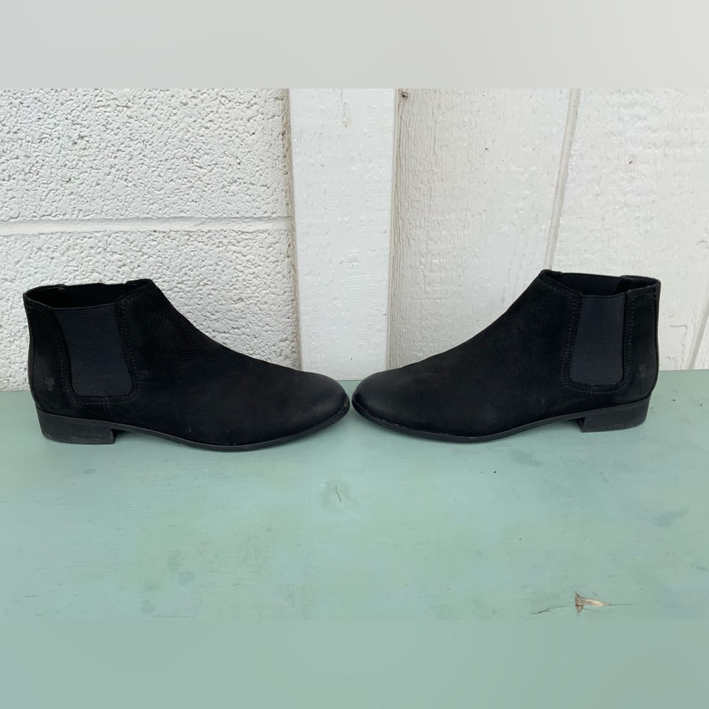 Black Frye Ankle Boots - Picture 4 of 9